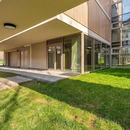 Rodzinny Z Klimatyzacja I Parkingiem Blisko Parku Zdrojowego By Renters